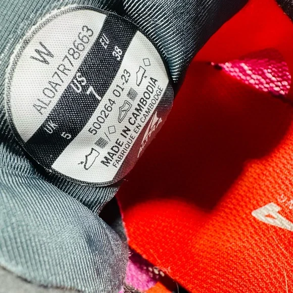 Altra Torin 6 Women's Size 7 Running Shoes Pink Foot Shape - Picture 7 of 7